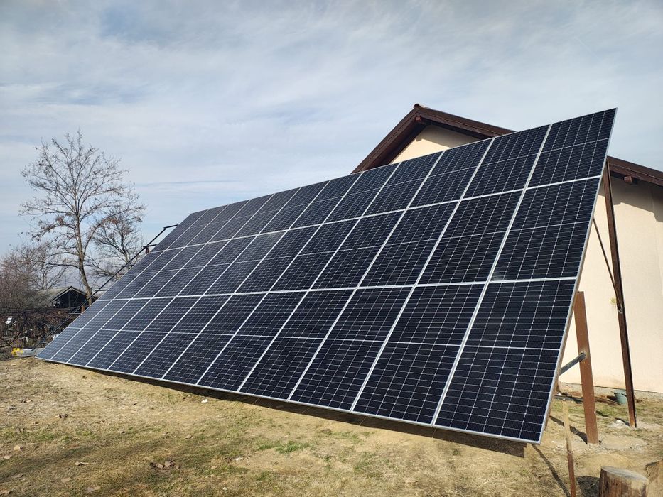 Kit fotovoltaic la doar 1000€.  6.2kw Invertor+ panouri