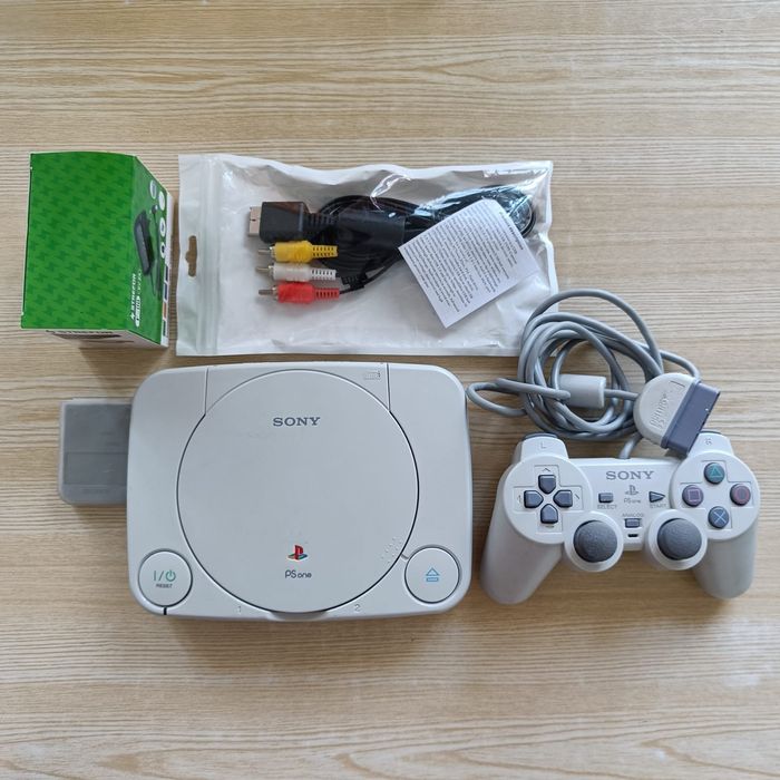 Приставка Sony PlayStation 1 Slim чипованая