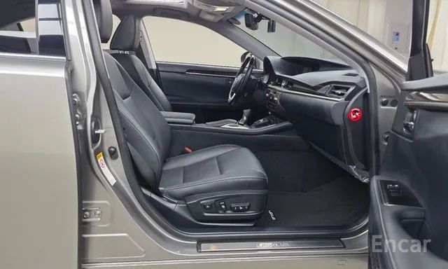Lexus es 300 hybrid supreme xv 60