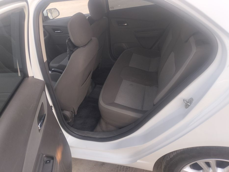 Chevrolet cobalt avtamat 2024