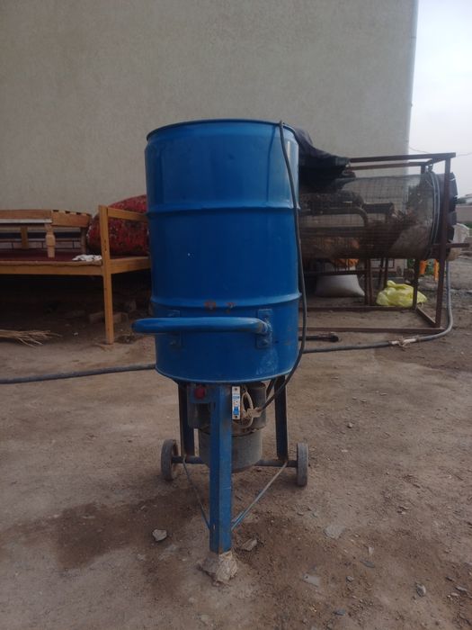 Duku donlarni maydalab beradi.