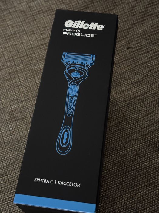 Набор для бритья Gilette Fusion5