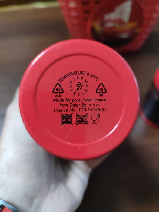 Бутилка за вода и сок Star Wars и кошница за колело McQueen