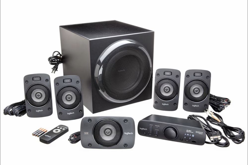 Vândut! Sistem 5.1 Logitech Z906, usor defect