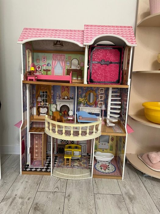 Куколный домик б/у