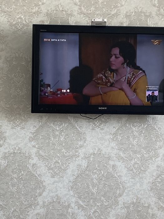 Телевизор SONY продам