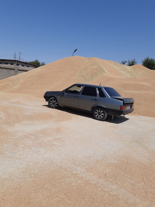 Ваз лада  21099 год 2003