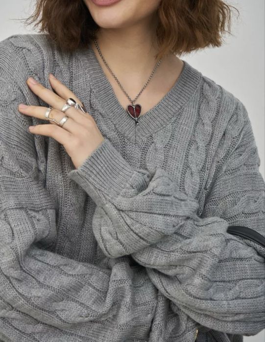 Свитер новый вязаный