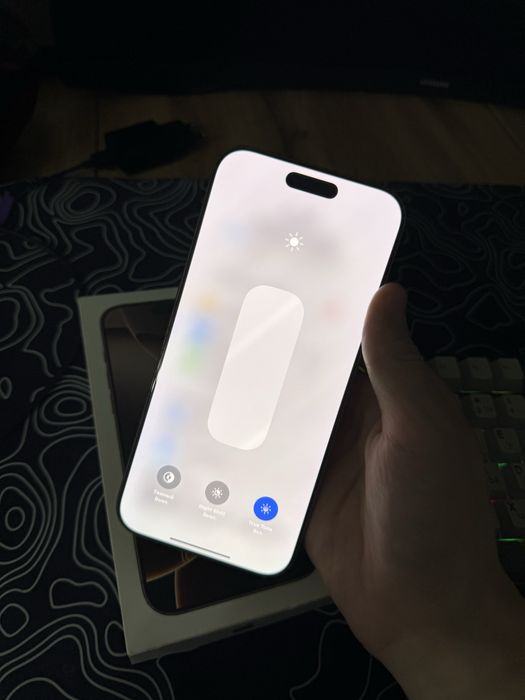 Айфон 16 про макс акб 97 память 256