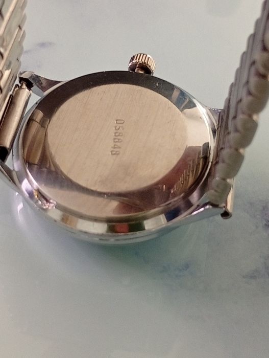 Руски ръчен механичен часовник СЛАВА SLAVA.