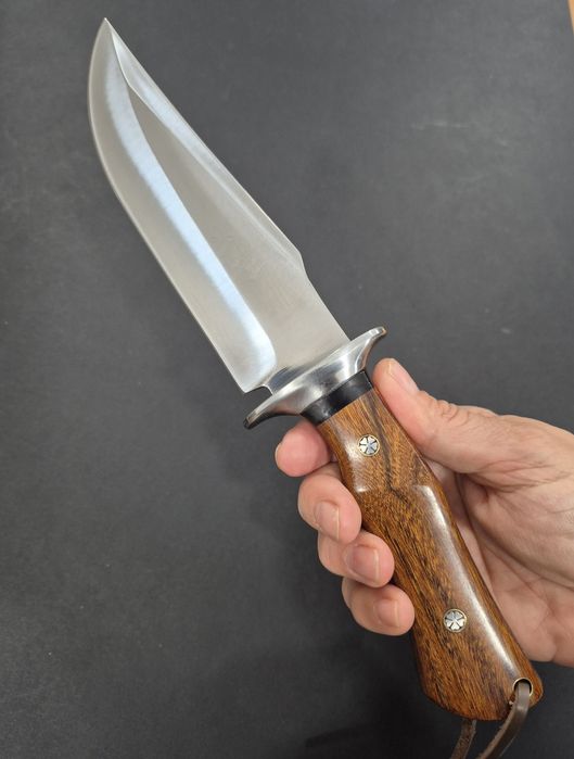 Ръчно изработен ловен нож с кожена кания,LN434