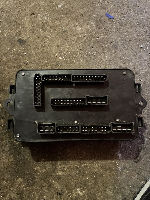 2114 монтажный блок