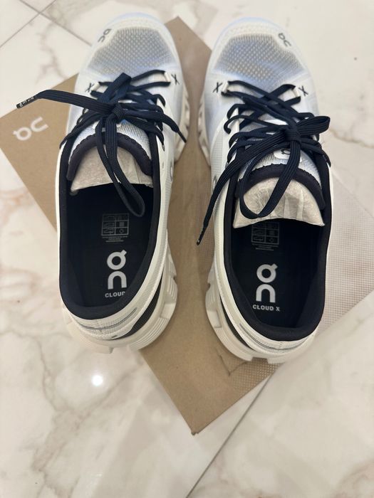 Кроссовки ON cloud 45 р оригинал