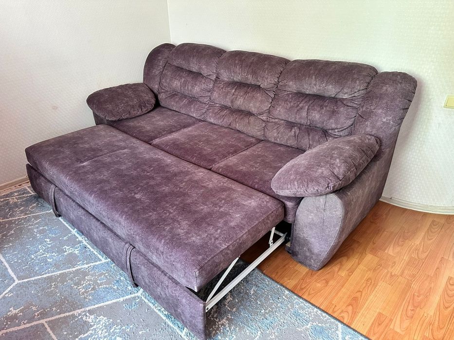Продам диван 150000