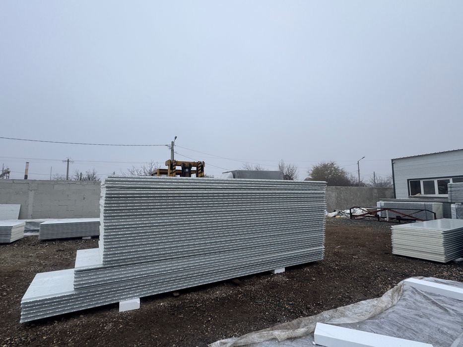 Panou sandwich perete acoperis 4 cm