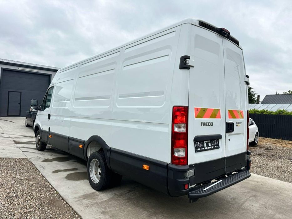 Transport mobilă, marfă, obiecte voluminoase