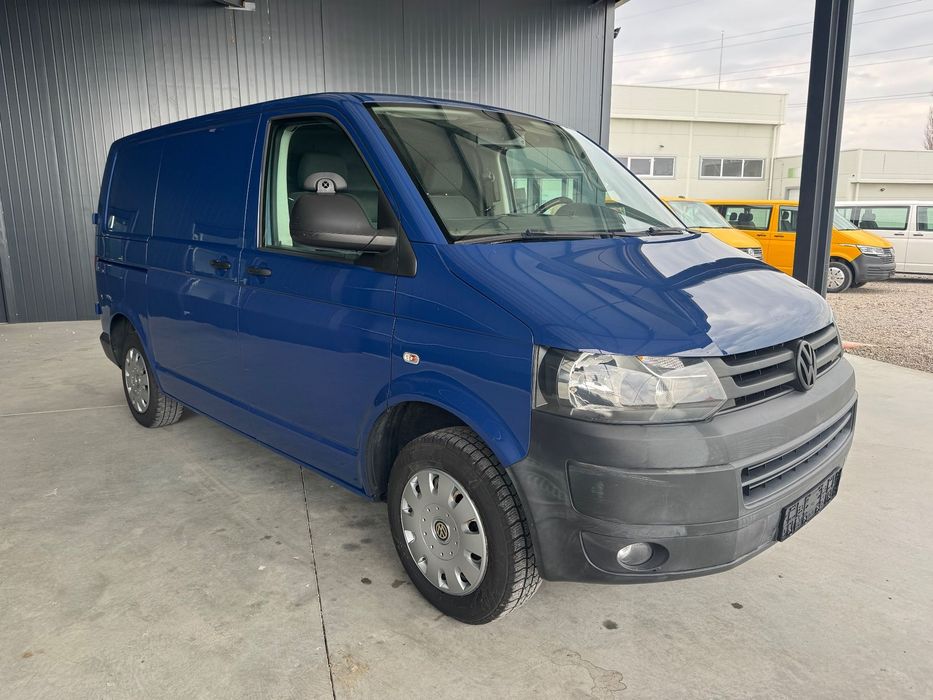 Volkswagen Transporter T5 VW T5 Clima Euro 5 usi duble Navigatie