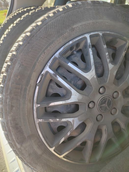 Гуми със джанти Мерцедес 16 ки