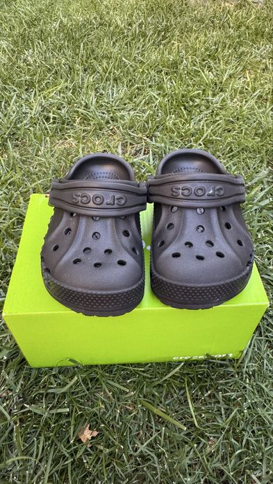 Vand Crocsi c6 model UNISEX