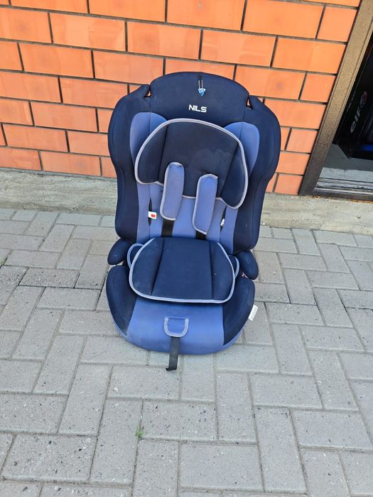 Продам  автокресло