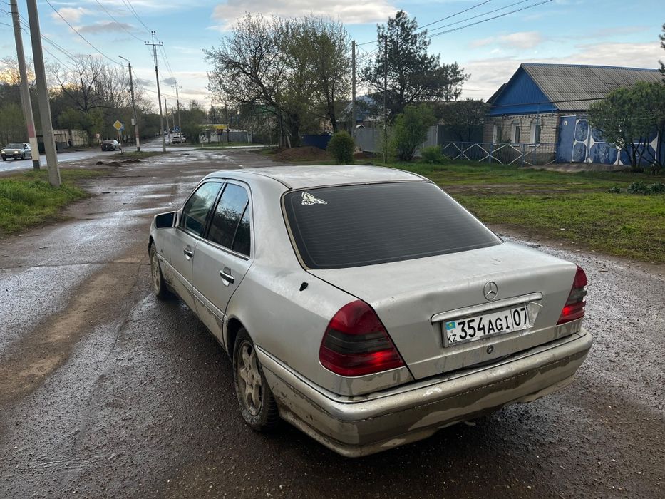 Продам Мерседес w202