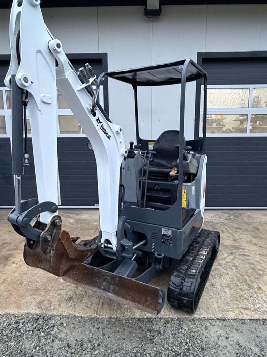 Miniescavator bobcat 1,7 tone poaibilitate rate cu avans 50 %