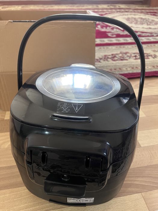 Продам мультиварку tefal