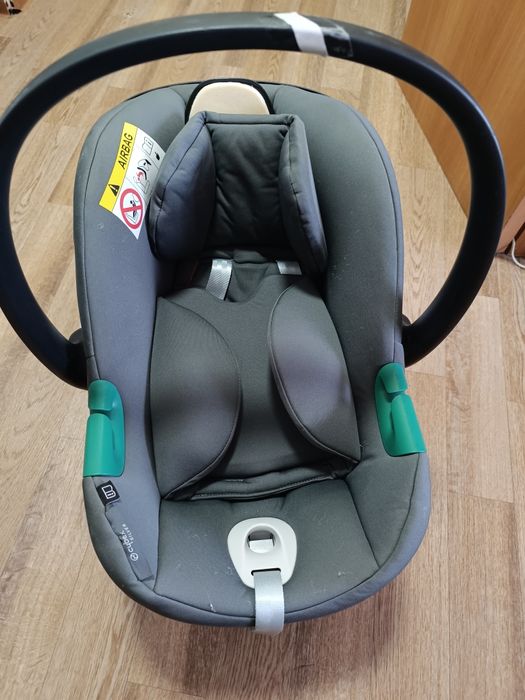 Авто кресло ( автолюлька) Cybex Aton