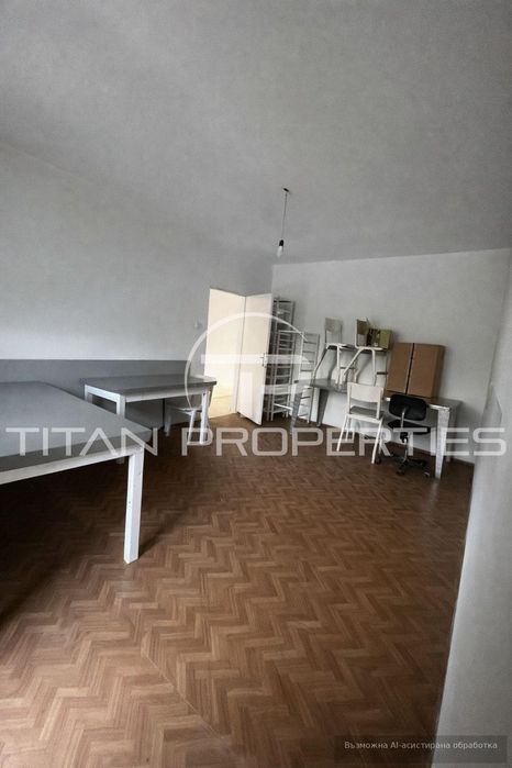 Тристаен за продажба в Надежда 2