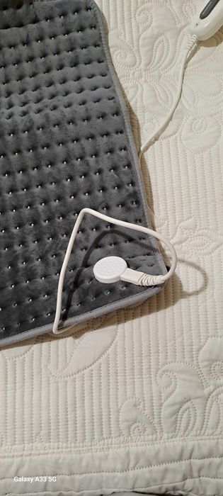 Електрическа  грейка за  врат и гръб