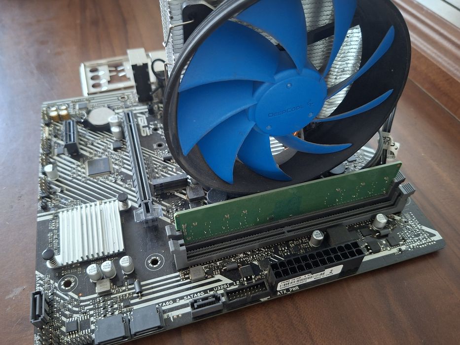 Комплект h410, i5 10400, 16gb 3200mhz