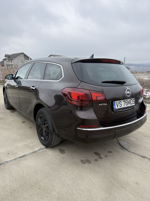 Vand Opel Astra J 2.0 2013 CDTI Sports Tourer