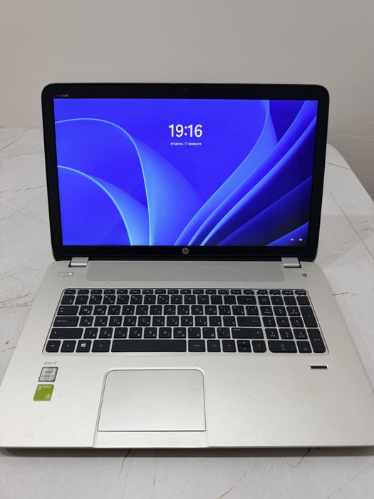 Ноутбук нр хорошем состояние