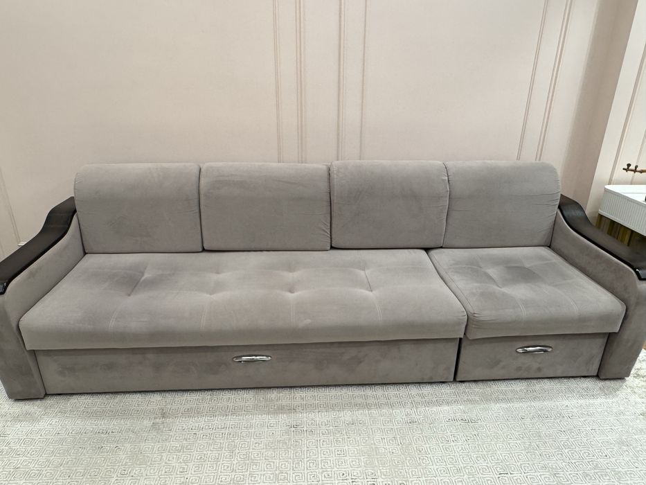 Диван в хорошем состоянии