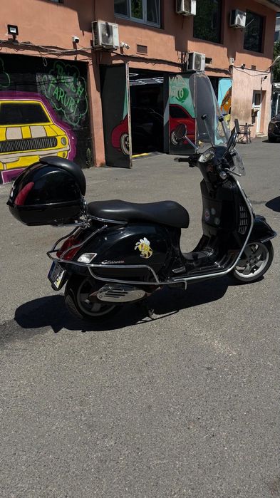Scuter Vespa 250GTS i.e.