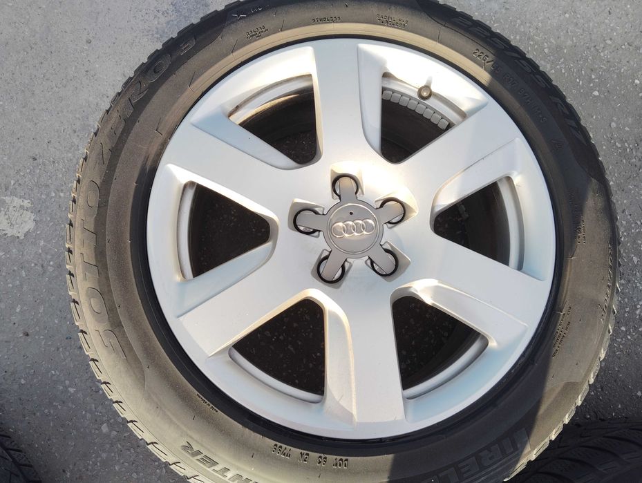 Джанти с гуми Ауди 17ц 5×112
