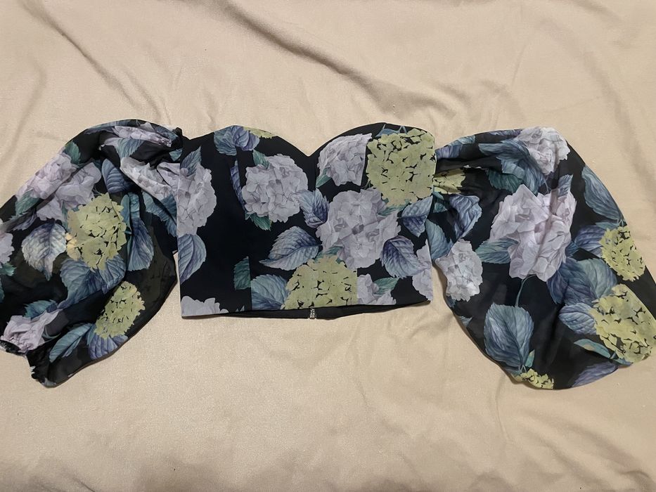 Бюстие BSB с прикачени ръкави