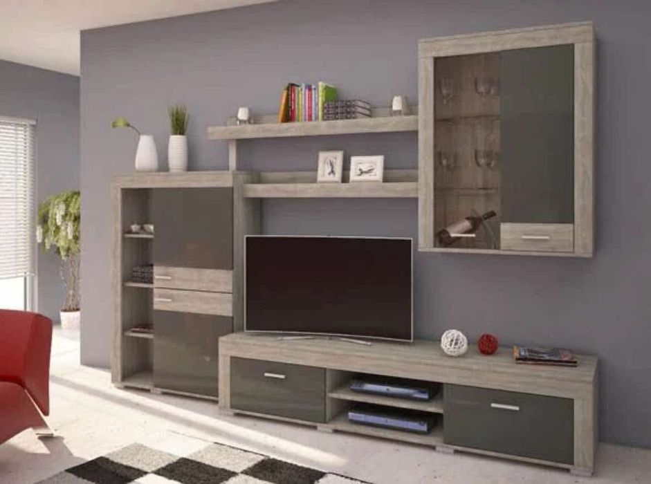 Продавам Холна секция