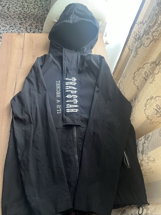 Vand jachetă Trapstrar