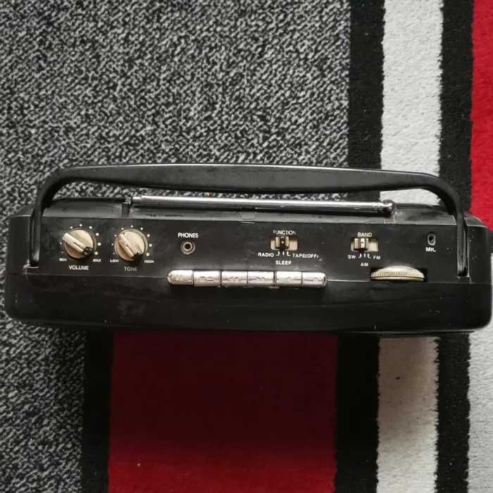 Radiocasetofon Newtec NT-22