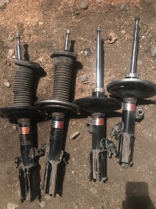Амортизаторы Toyota Camry