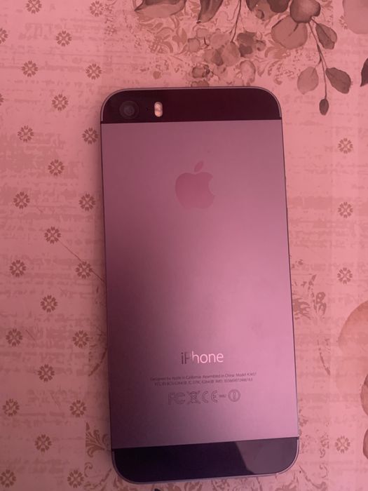 Iphone.5s  ios 12.7.1 GB 32 telefonul ajunge oriunde in tara