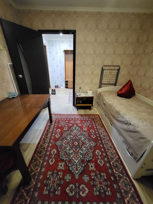 Продам 3 ех комн кв в 19 мкр