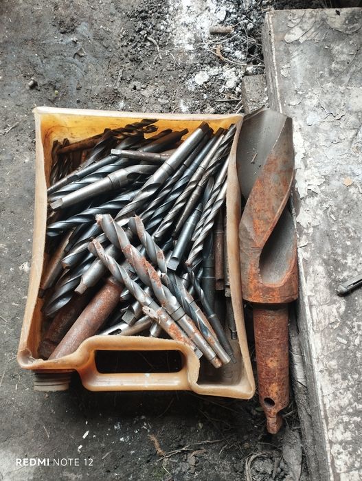 Токарный инструмент