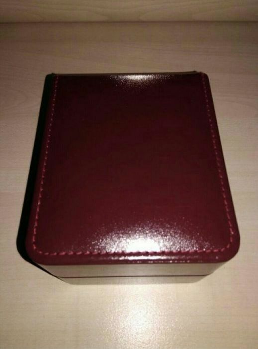 "Колбер" стильные часики, оригинал !