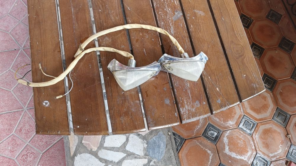 Авто поворотник для Москвича