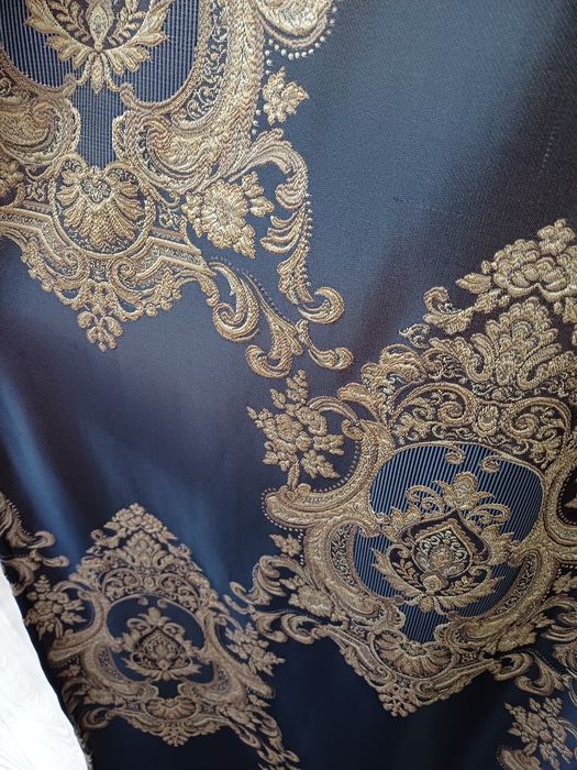 Продам Шторы 3-2,60