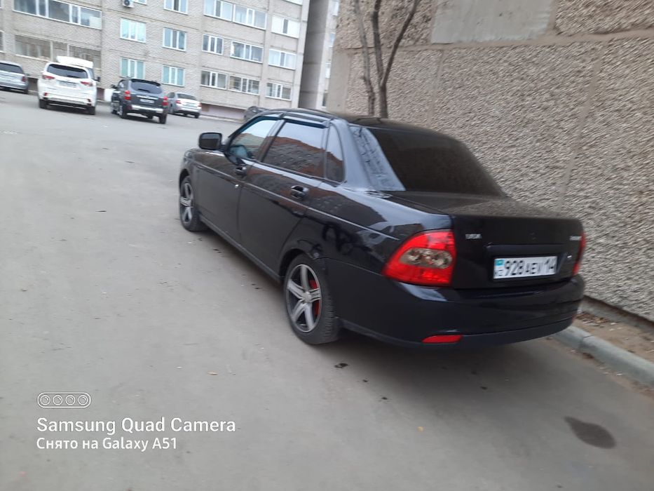 Лада приора 2011