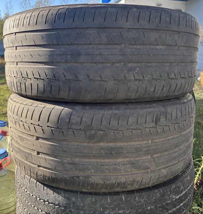 Продам резину 235/45/18
