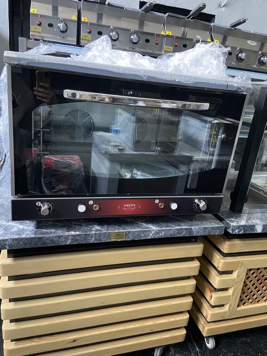 Cuptor Patiserie Cu Convecție 4 sau 6 Tavi, Control Manual